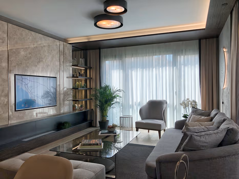 Mermer Panel & Gizli Aydınlatmalı Lüks Salon